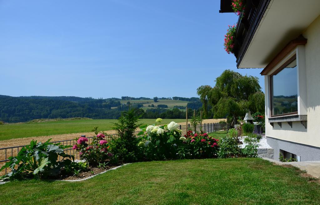 Haus Gruber Hotel Attersee Exterior photo