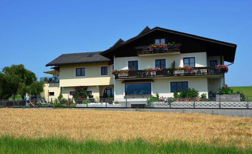 Haus Gruber Hotel Attersee Exterior photo
